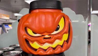 Lasten karkkikierrokset halloweenina jakavat mielipiteitä – toiset tykkäävät, toiset eivät aio avata ovea | Kymenlaakso