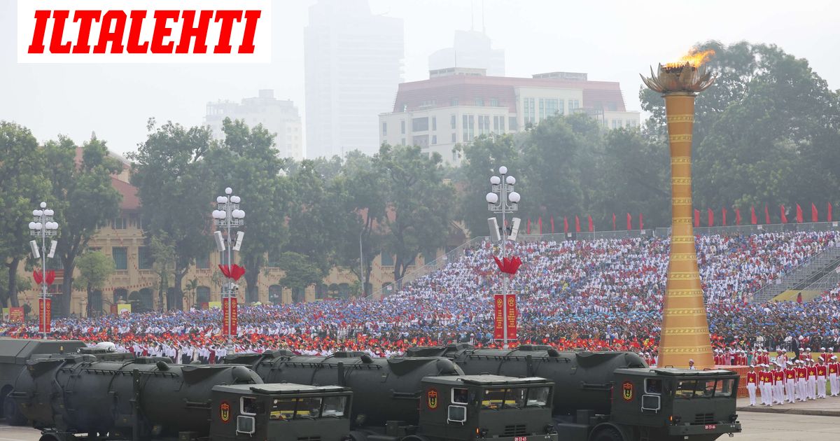 Iso maa ostaa Venäjältä aseita salaa