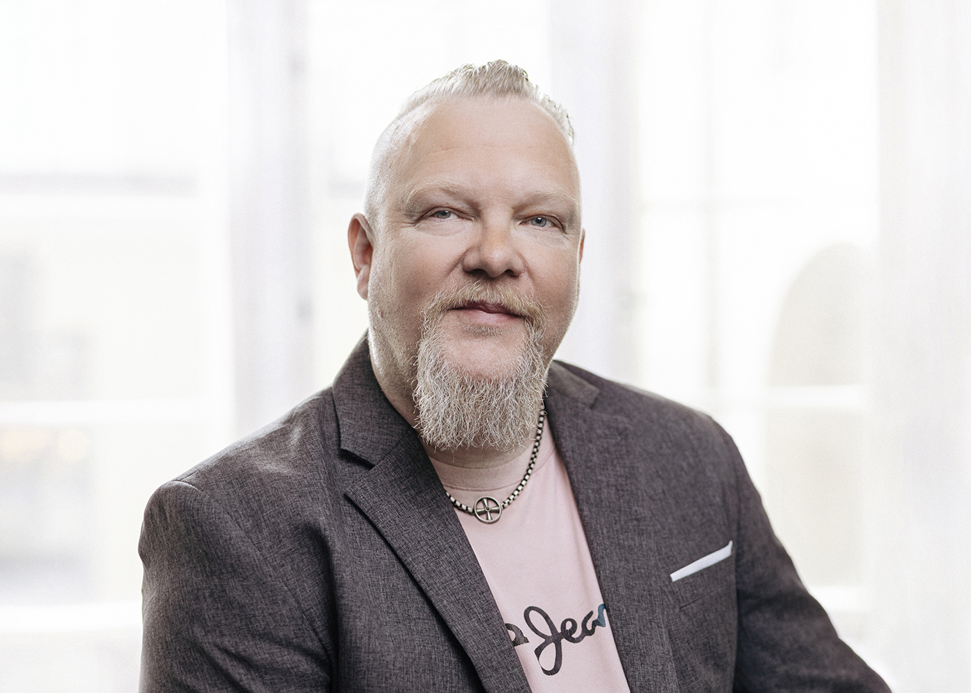 Jouluradion toiminta käynnistyy jälleen - pyhäinpäivästä alkaen joulumusiikkia voi kuunnella aina loppiaiseen saakka