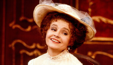 Pitkän Jussin majatalon Prunella Scales on kuollut