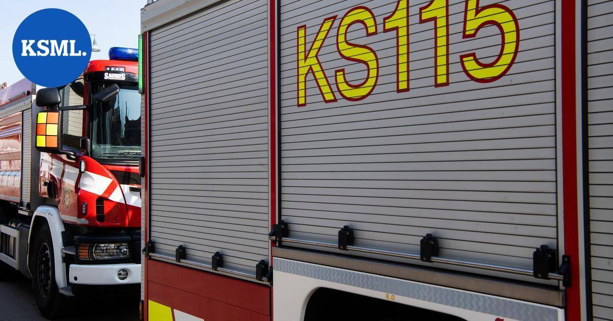 Nelostielle liittyvä auto törmäsi toiseen Jyväskylässä | Keski-Suomi