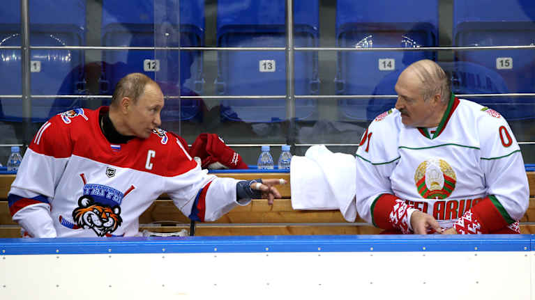Putin ja Lukasenka ottelussa.