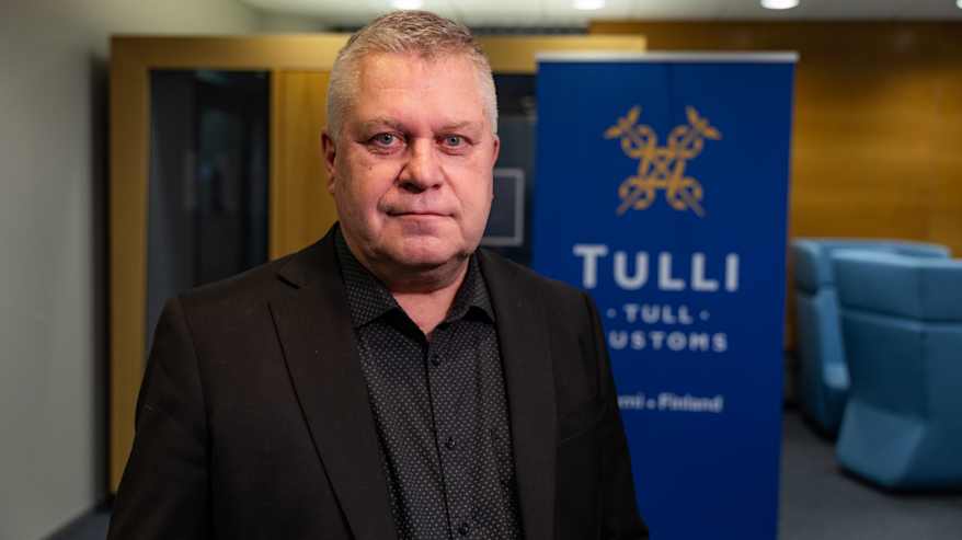 Henkilökuvassa Hannu Sinkkonen, valvontajohtaja, Tulli.