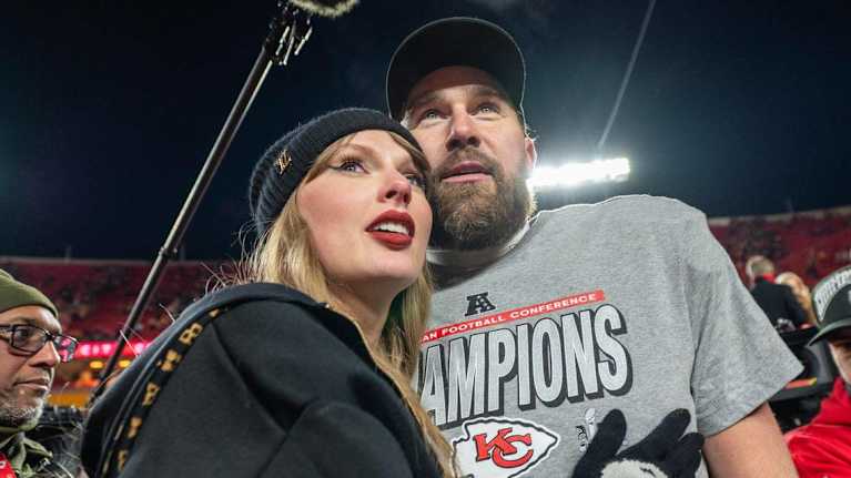 Taylor Swift och Travis Kelce.