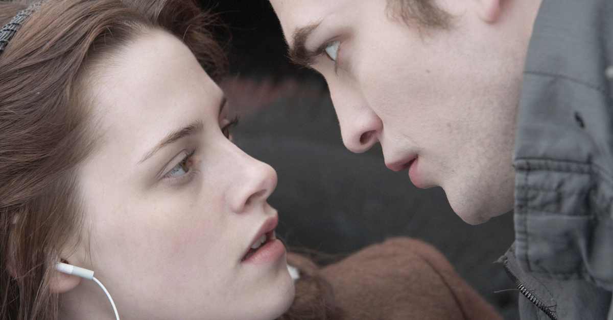 Twilight oli mielipiteitä jakava sukupolvikokemus, joka sai nuoret unelmoimaan vampyyri­poikaystävästä | Kulttuuri