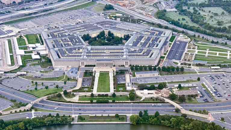 Yhdysvaltain puolustusministeriön hallintorakennus Pentagon ilmakuvassa.