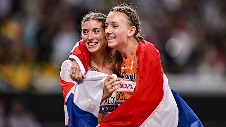 Emma Zapletalova saavutti yllätysmitalin MM-kisoissa.