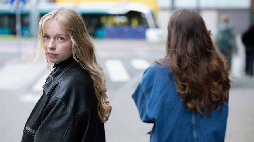 Laulajat EMMA & MATILDA.