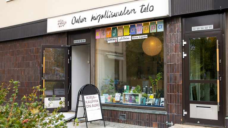 Oulun kirjallisuuden talo 10.10.2025.