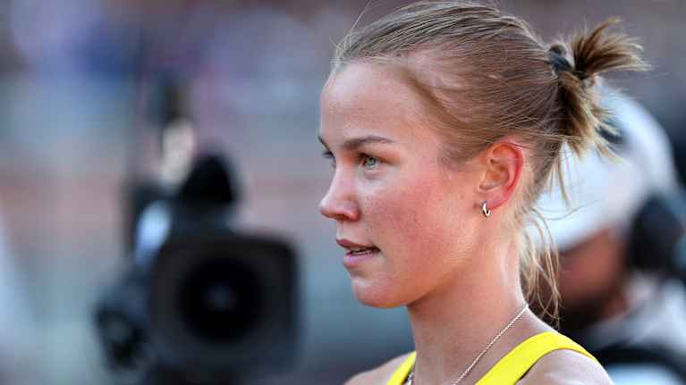 Ilona Mononen kuvassa.