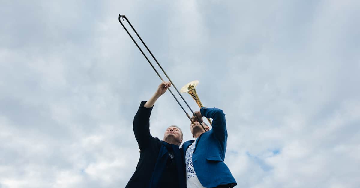 Helsingin orkesterien huippumuusikoiden keskuuteen kätkeytyy vielä pienempi monitaitureiden joukko – tässä heistä kaksi | Yle Kulttuuri