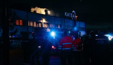 Katsan teollisuushallissa syttyi tulipalo Tampereella – palo saatu hallintaan | Pirkanmaa