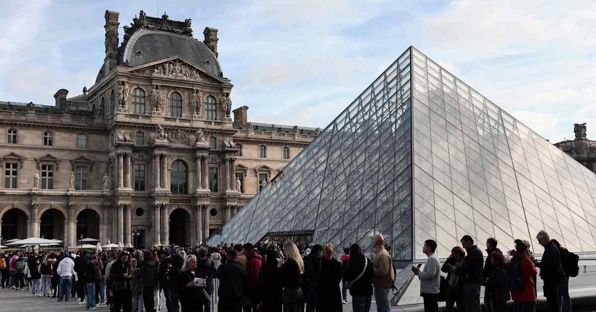Louvre aukesi ensimmäistä kertaa koruryöstön jälkeen | Uutisia lyhyesti