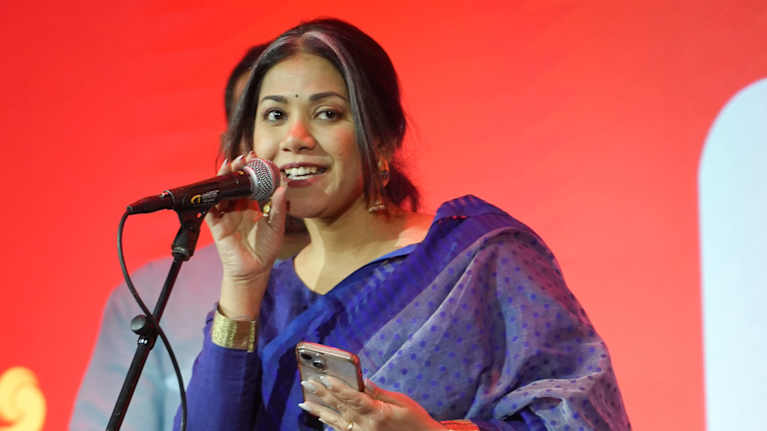 Hindujen Diwali-festivaalia Espoossa.