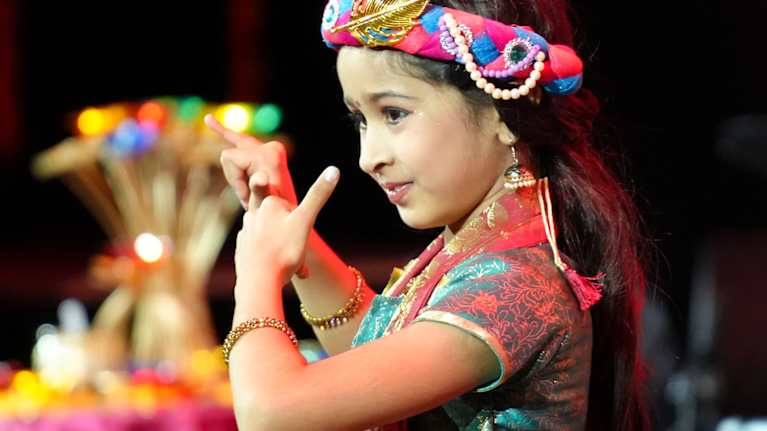 Hindujen Diwali-festivaalia Espoossa.