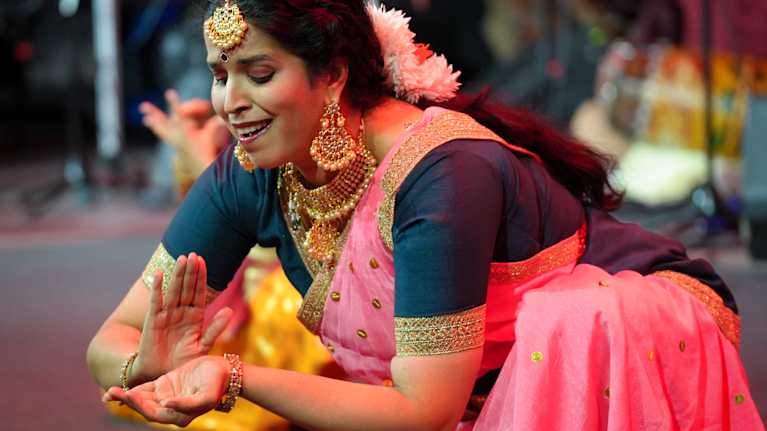 Hindujen Diwali-festivaalia Espoossa.