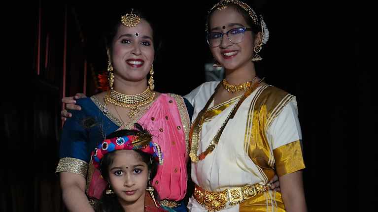 Hindujen Diwali-festivaalia Espoossa.