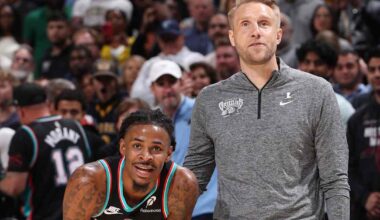 Näin Tuomas Iisalo peluutti NBA-tähtikaksikkoaan avauspelissä | Urheilua lyhyesti