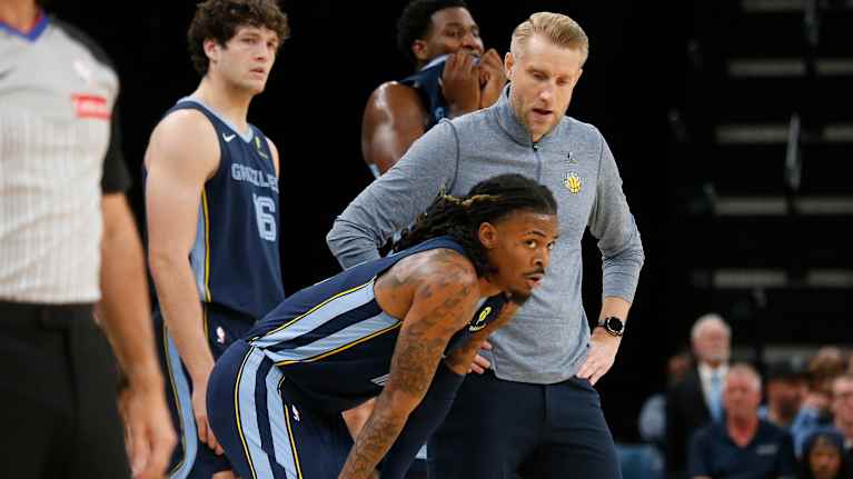 Ja Morant pussitti voitollisessa avauspelissä komeat 35 pistettä, lauantaiaamuna enää 12. Tuomas Iisalon Memphis Grizzlies kärsi rökäletappion Miami Heatille lauantaina 25.10. 2025. 