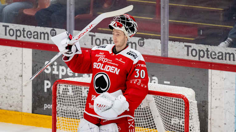 Porin Ässien maalivahti Jan Bednar.