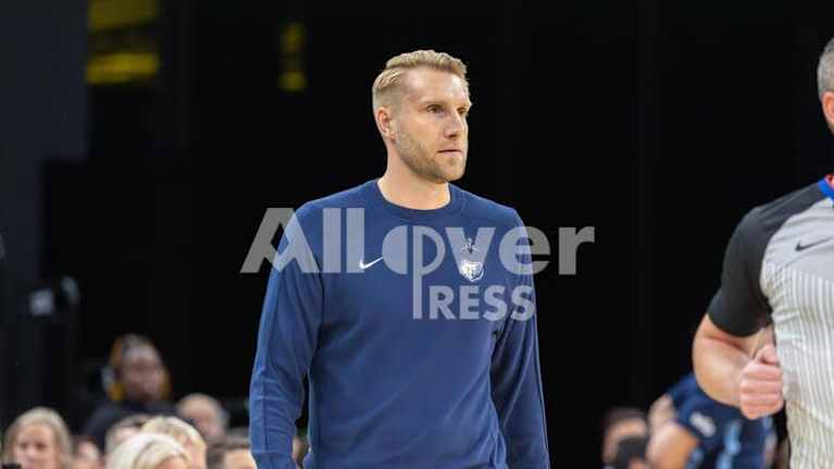 Tuomas Iisalo kuvattuna.