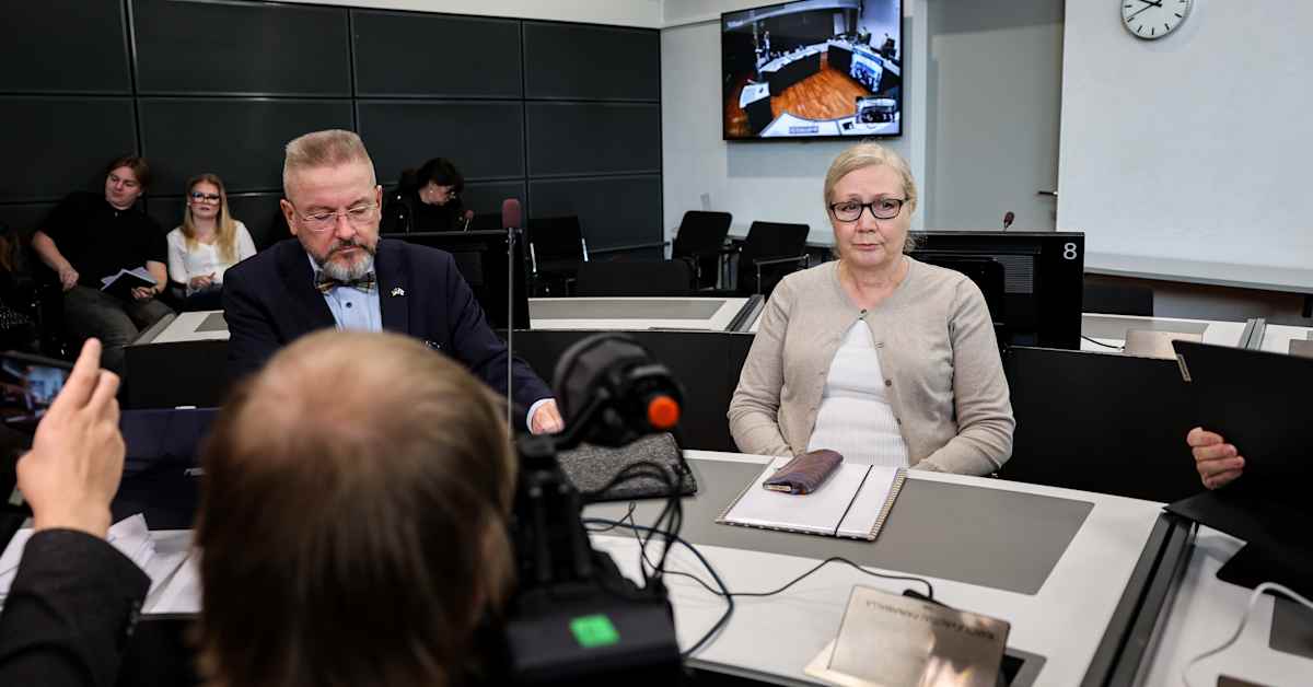 ”Suurin osa lapsuudesta meni pilalle” – oikeudessa nähtiin Auerin lasten viestejä, joita edelsi vuosien hiljaisuus | Varsinais-Suomi