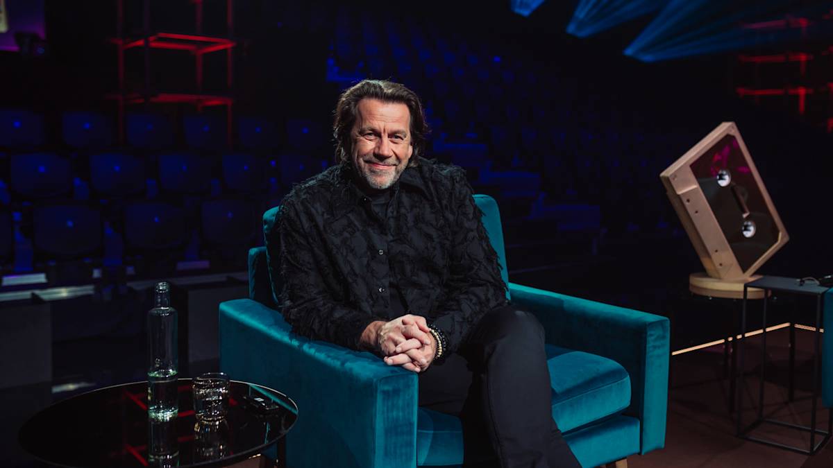 Elämäni Biisin juonsi poikkeuksellisesti Mikko Kuustonen – ja nähtiinpä lähetyksessä toinenkin yllätysesiintyjä!