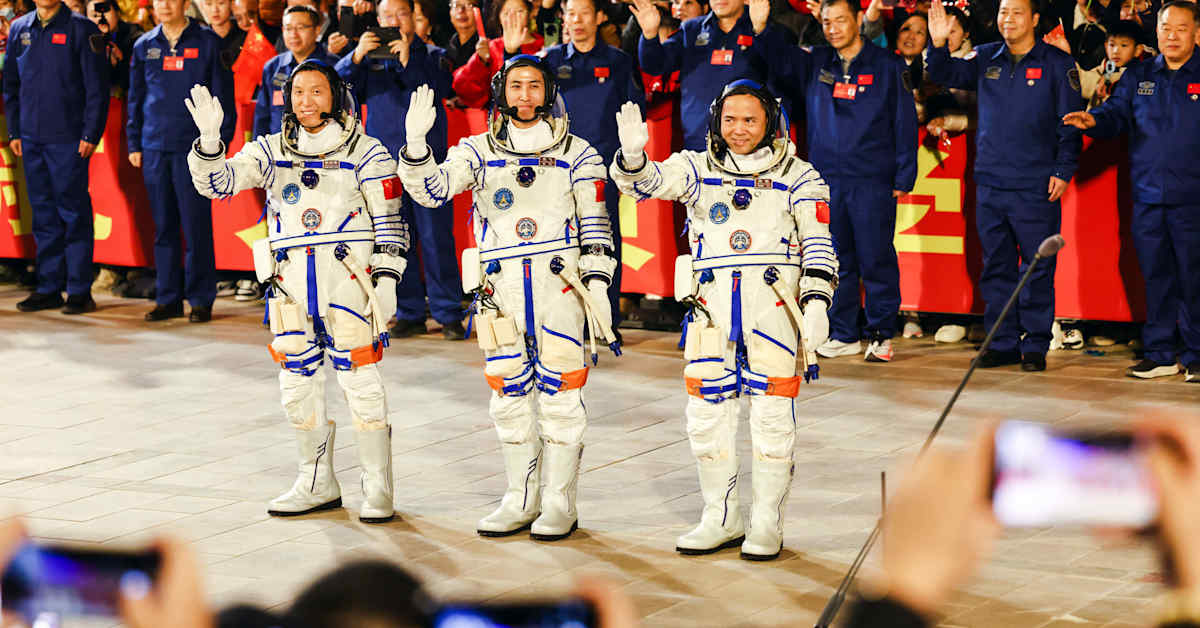 Kiina laukaisi Shenzhou-21-aluksen avaruuteen | Uutisia lyhyesti