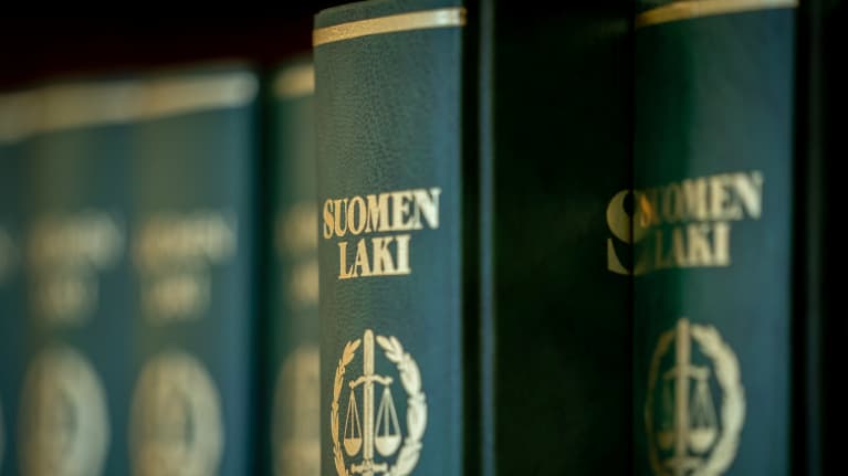 Lakikirjoja Korkeimmassa oikeudessa