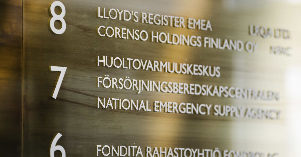 Maskikauppojen takia potkut saaneelle virkamiehelle 200 000 euron korvaukset | Aamukooste