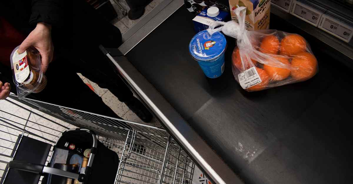 Suklaapatukka jäi kassalle – taustalla lounasedun ohjeiden tiukentuminen | Uutisia lyhyesti