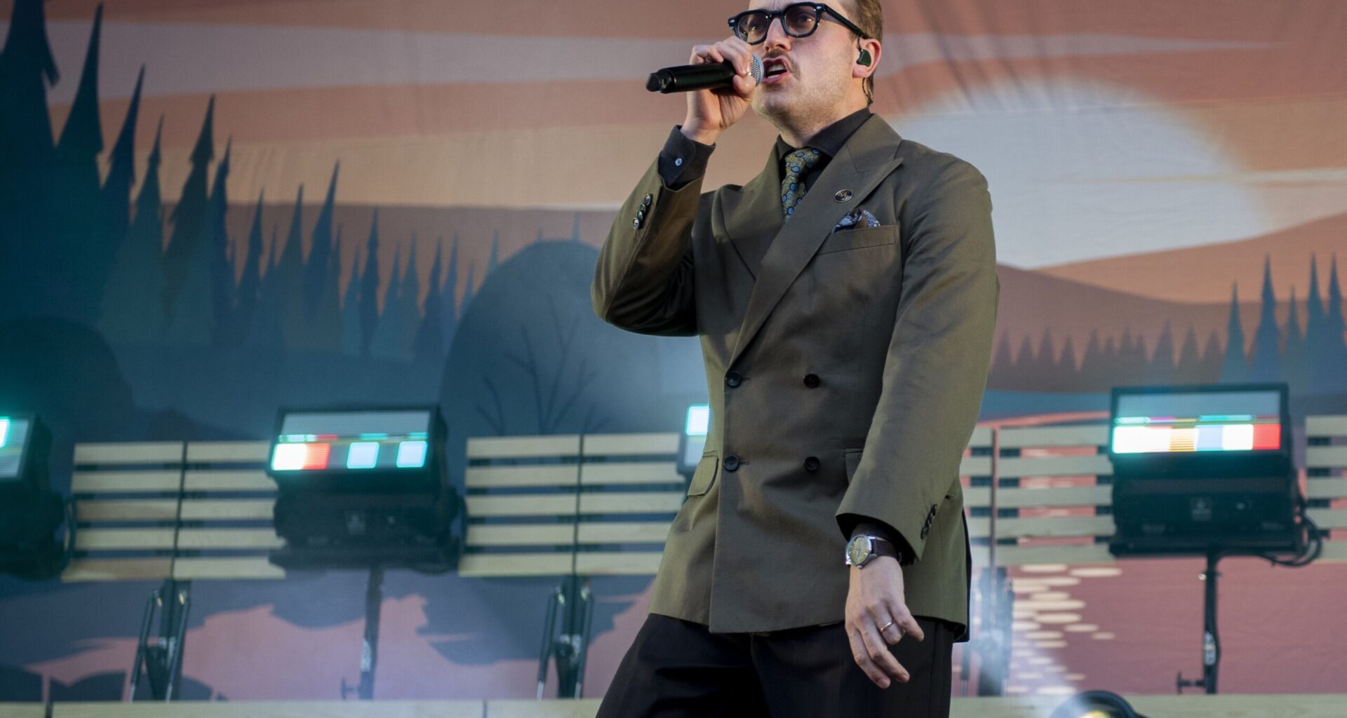 Tässä on KAJ:n Axelin vaimo – ”Kaunis pari” - Como.fi