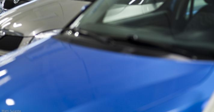 Nettiauton vaihtoautokaupassa uusi sähköautojen ykkönen!