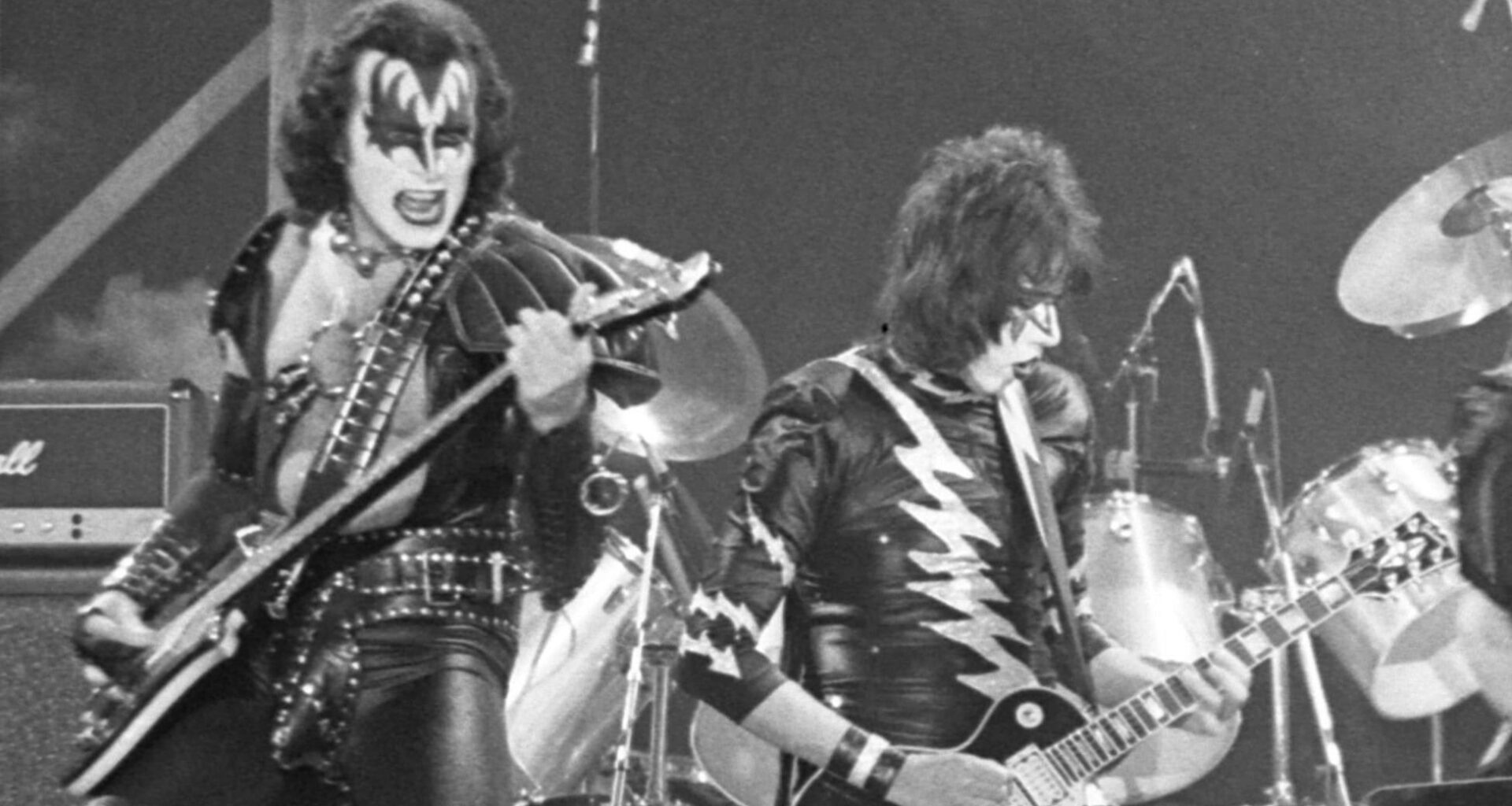 "Ace oli ikuinen rocksotilas" - Gene Simmons muisti edesmennyttä bänditoveriaan