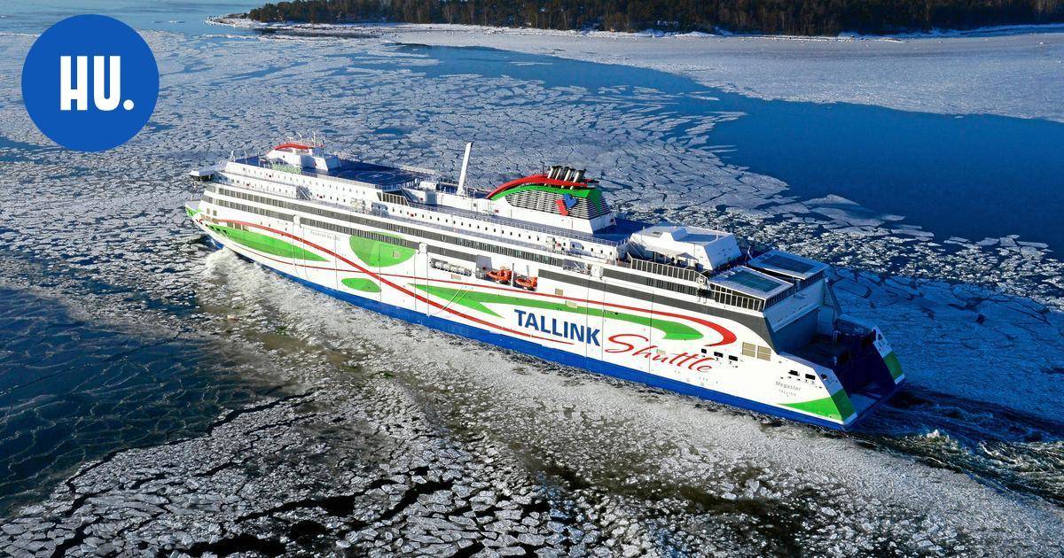 Potilas evakuoitiin Megastarilta sairaalaan | Paikalliset