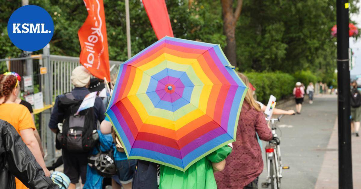 Kirja-arvio | Salatun rakkauden historia -kirja tuo esiin historiallisia merkkihenkilöitä ja alkumetrien Seta-aktiiveja | Keski-Suomi