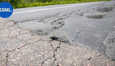 Suomen surkein kylätie on valittu – "lässähtänyt tie" on aivan karmeassa kunnossa | Uutissuomalainen