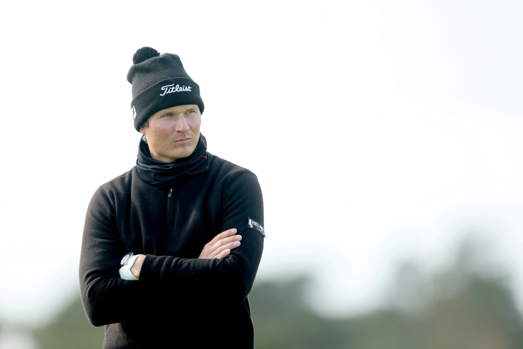 Tapio Pulkkasen taktiikka toimi kapealla kentällä – rautakolmonen antoi varmuutta avauksiin