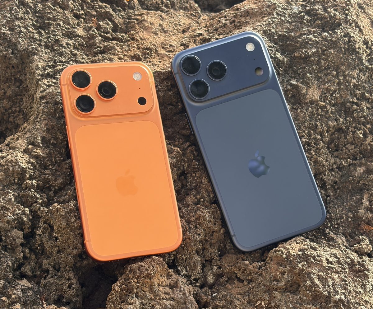 Tältä iPhone 17 Pro -puhelinten kosmisen oranssin ja mustansinisen värivaihtoehdon pitäisi näyttää.