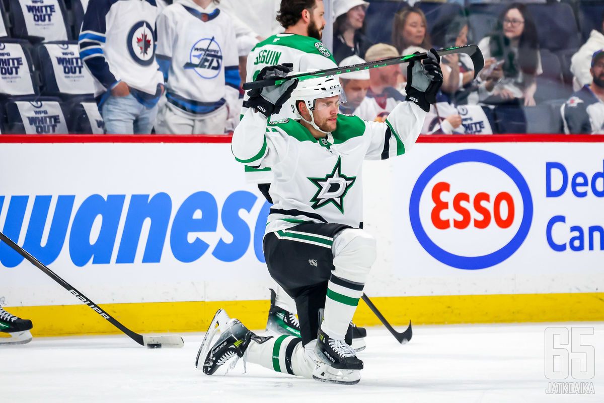 Mikko Rantanen kantaa Dallas Starsissa isoja odotuksia harteillaan.