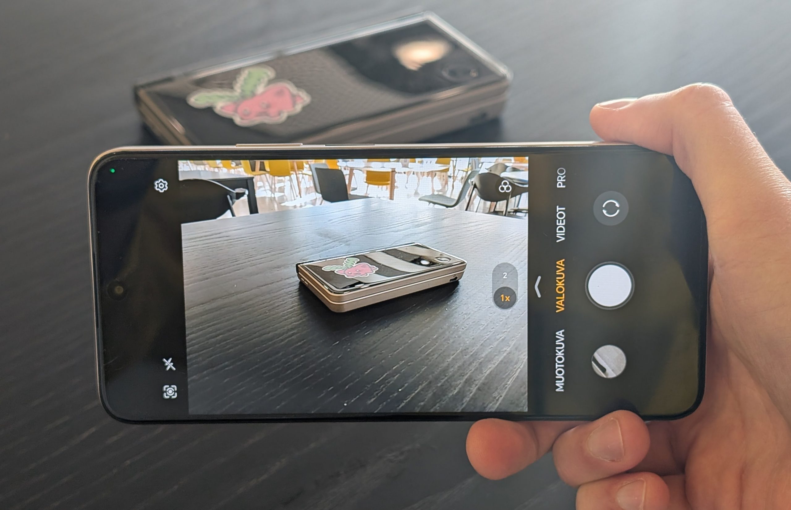 Honor 400 Smart 5G on kamerana kovin vaatimaton.