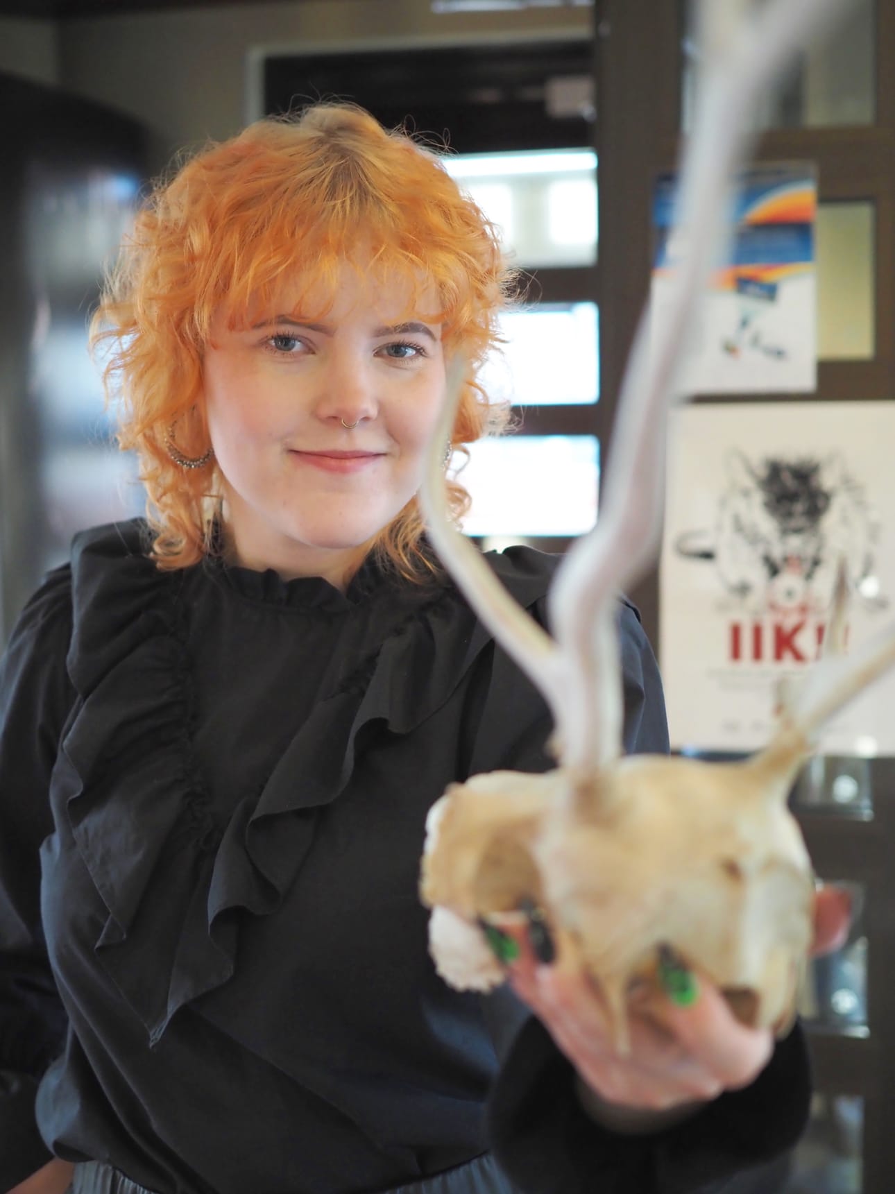 Inka Koutaniemi katsoo itse mieluiten minimalistista psykologista kauhua.