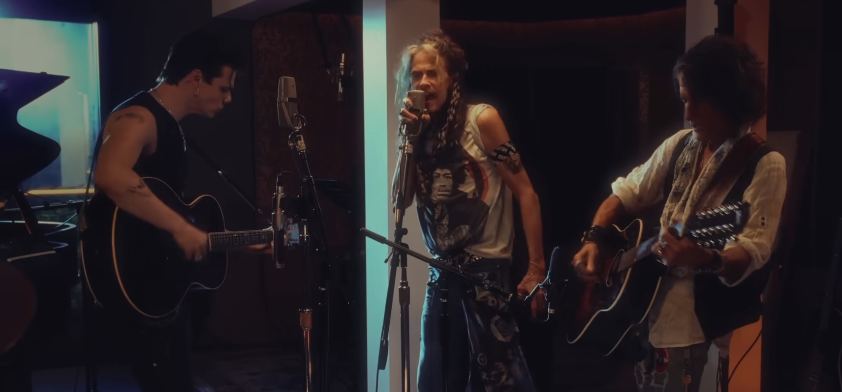 Koomikkolegenda soittaa banjoa Aerosmithin ja Yungbludin uudella kappaleella – kuuntele täältä