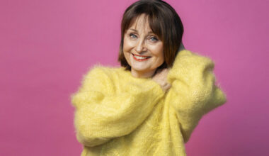 Sikke Sumari sai äitinsä hautajaisissa sydänkohtauksen