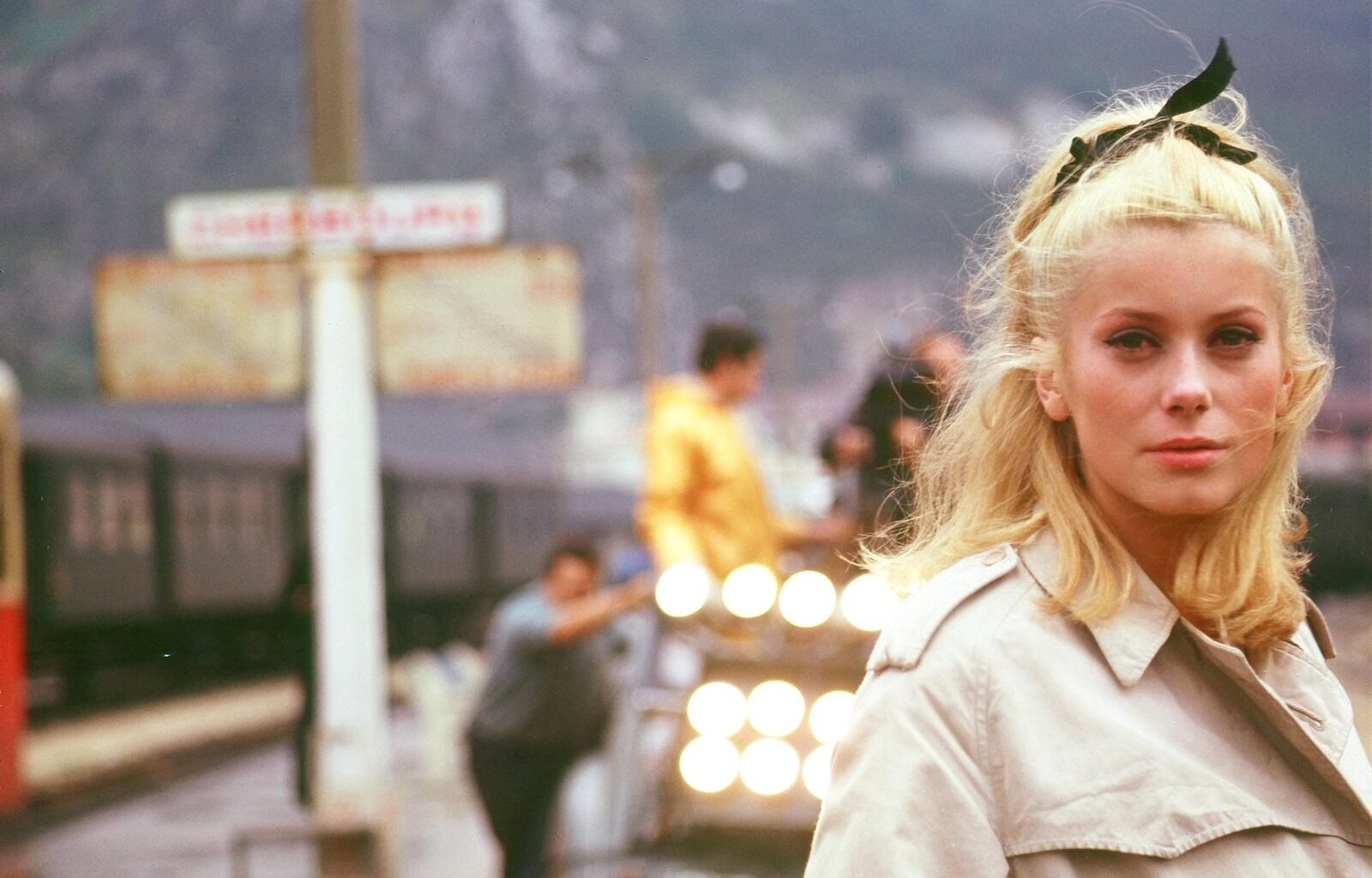 Cherbourgin sateenvarjot – elokuvan arvostelu