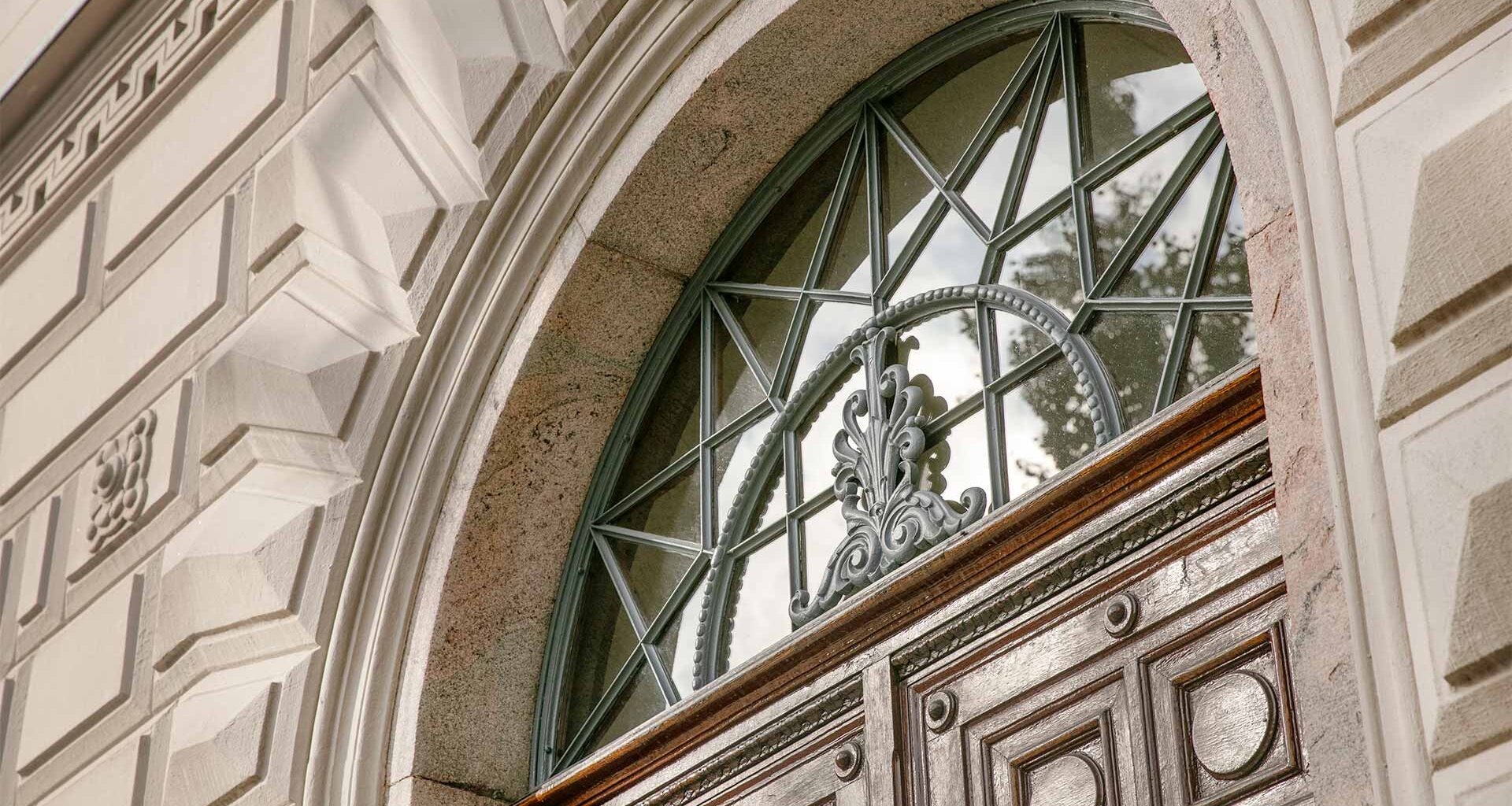 Suomalaisen pikamaksuratkaisun kehittämisvastuu siirtyy maksuneuvostolta Siirto Brand Oy:lle