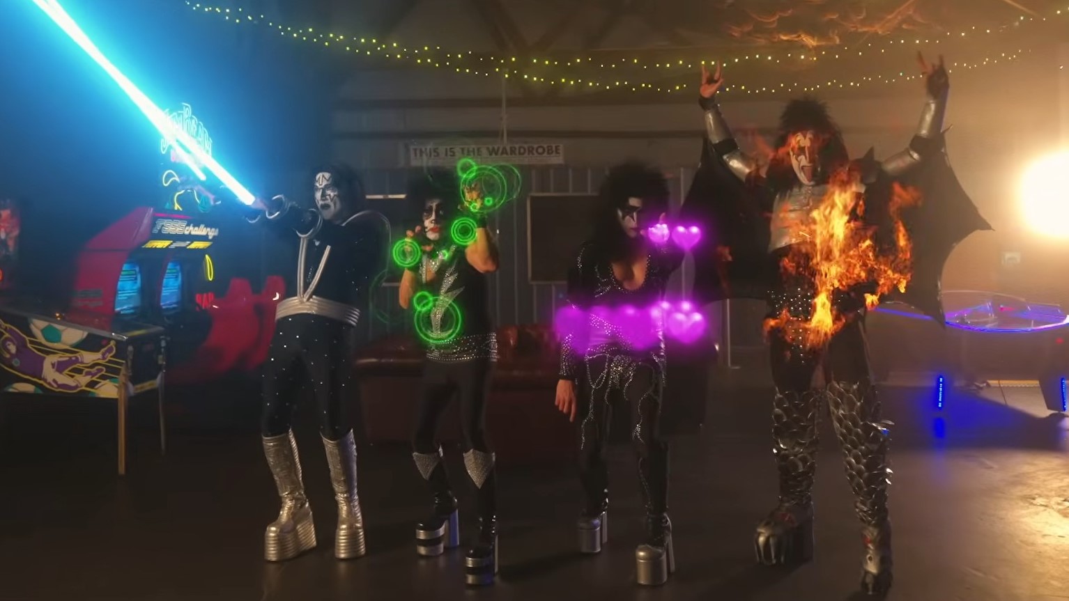 Danko Jones kanavoi Kissiä uudella singlellään, mukana myös entinen Megadethin kitarasankari