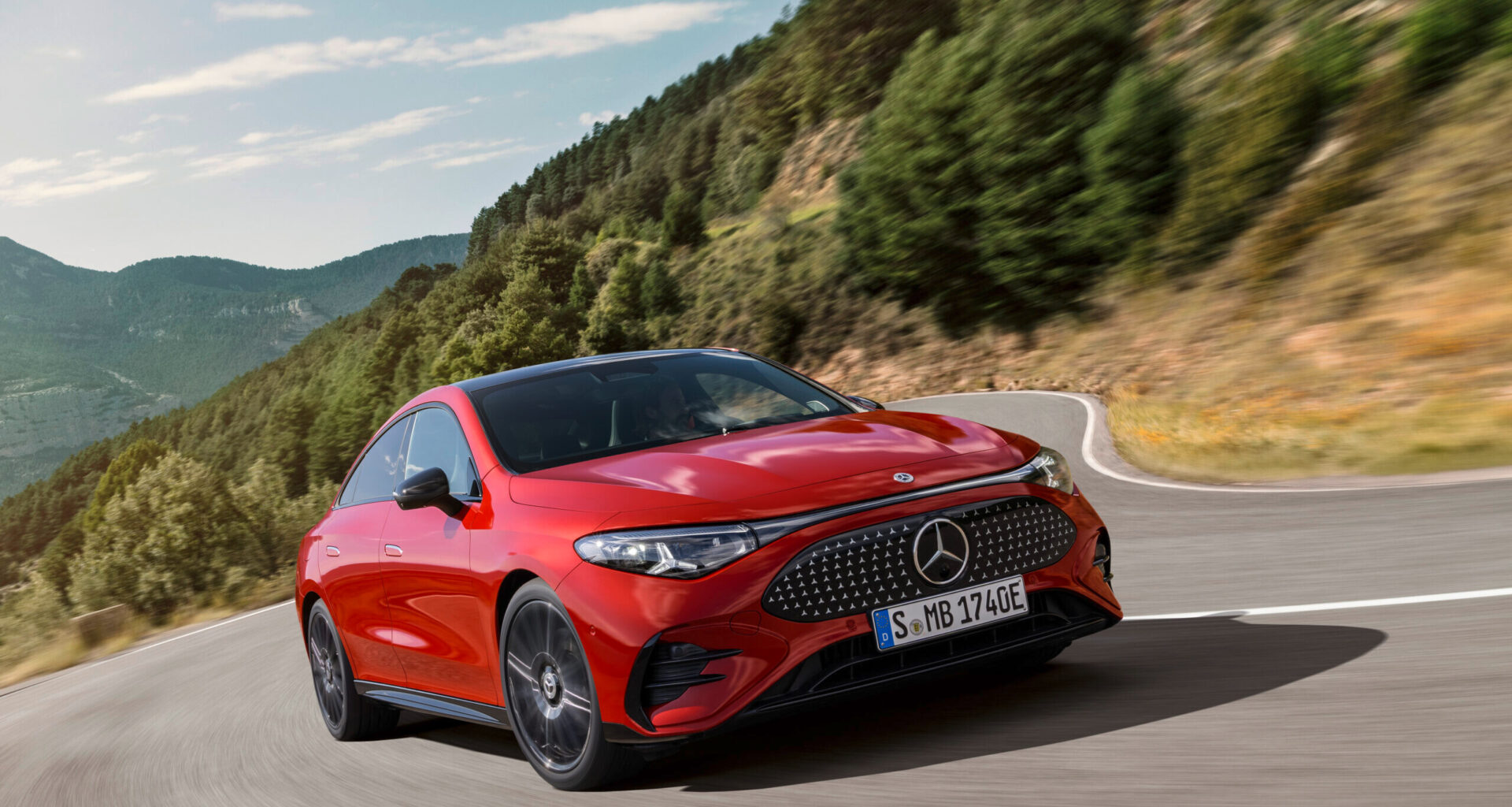 Mercedes-Benz tuo autoihin älykkään Google Gemini -avustajan