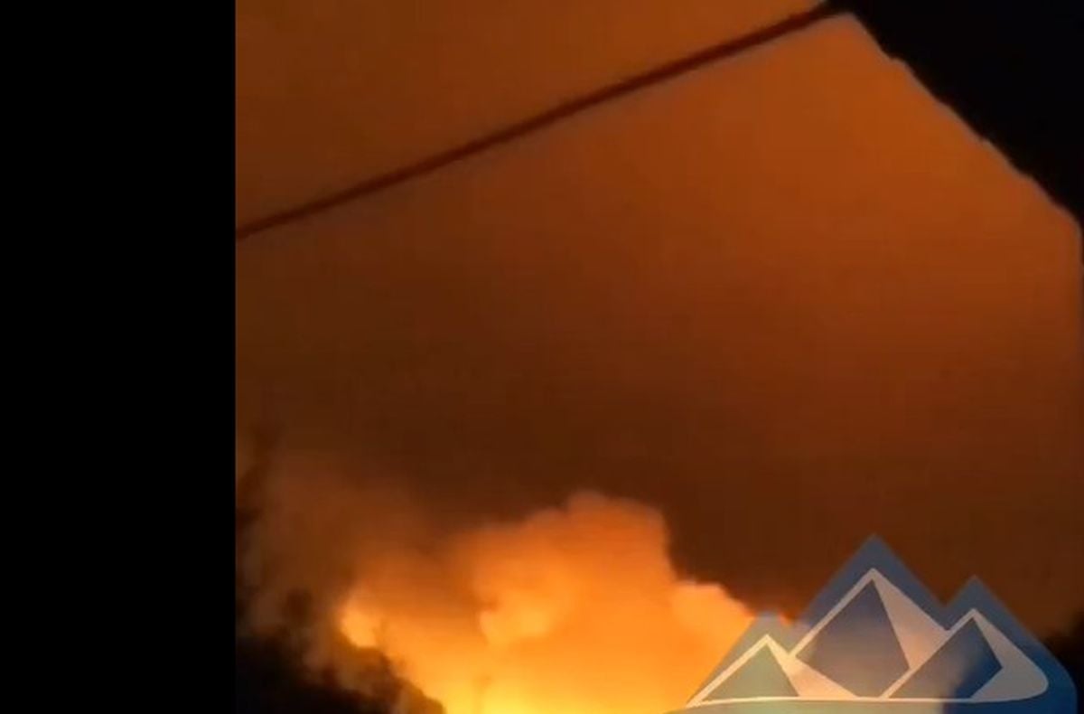 Ammusvarasto liekeissä, droonit ohittivat ilmatorjunnan