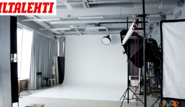 Koulukuvista nousi äläkkä – Vanhemmilta syytöksiä, yritykset kiistävät - Iltalehti